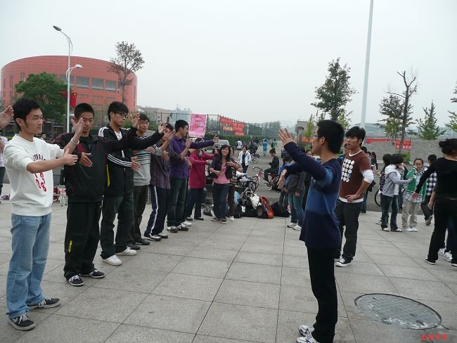 ctrl+鼠标滚轮缩放