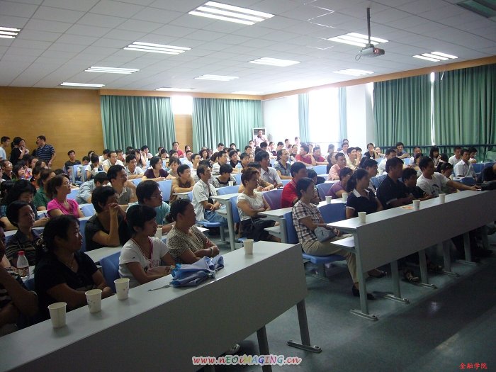 ctrl+鼠标滚轮缩放