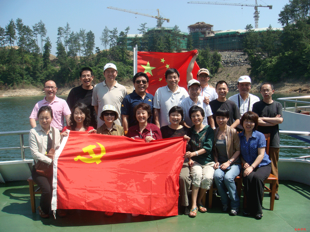 ctrl+鼠标滚轮缩放